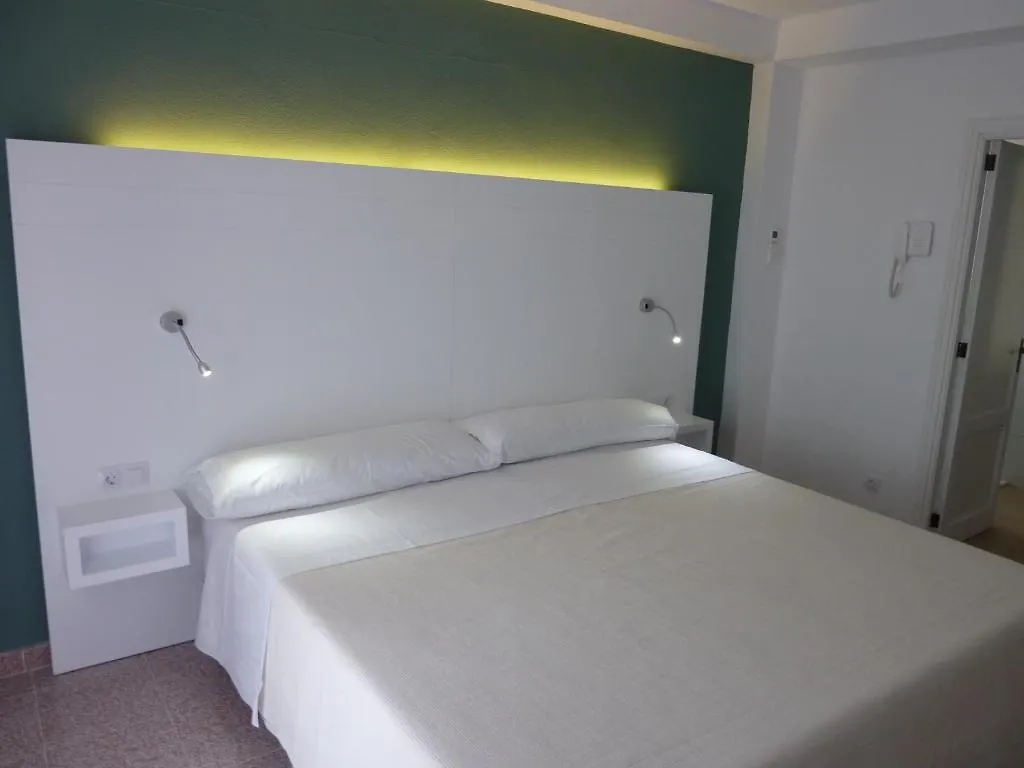 ** Pensionat Hotel Sa Roqueta Can Picafort Adults Only Spanien